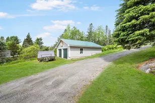 25 Lake Francis Dr, Pittsburg, NH 03592 - Photo 22