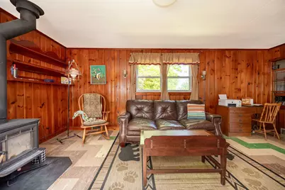 1272 Concord Avenue, St. Johnsbury, VT 05819 - Photo 8