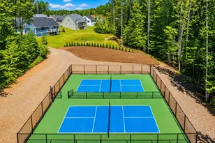 103 Lady Walsingham Wy, Laconia, NH 03246 - Photo 4