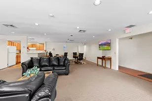 910 White Cedar Blvd, Portsmouth, NH 03801 - Photo 38