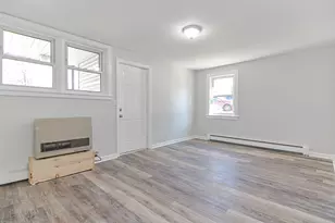 8-10 Arch St, Laconia, NH 03246 - Photo 16
