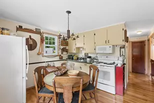2 Elmview Cir, Dover, NH 03820 - Photo 8