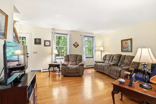 714 Main St, Danville, NH 03819 - Photo 14