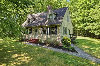 714 Main Street, Danville, NH 03819 - Photo 2