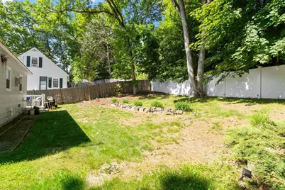 122 Westwood Drive, Nashua, NH 03062 - Photo 34