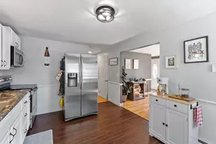 122 Westwood Dr, Nashua, NH 03062 - Photo 8