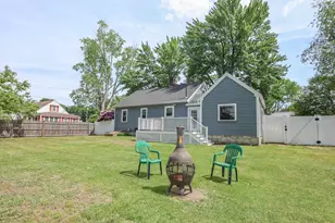 78 Candia Rd, Manchester, NH 03109 - Photo 14