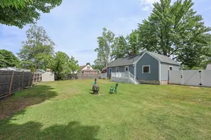 78 Candia Rd, Manchester, NH 03109 - Photo 12