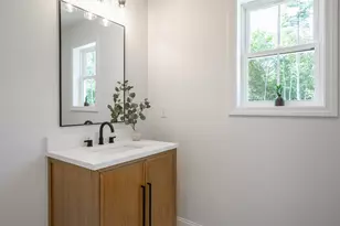 29 Blaisdell Ct, Raymond, NH 03077 - Photo 28