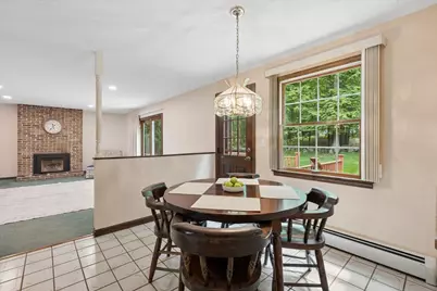 11 Parkhurst Drive, Hudson, NH 03051 - Photo 14