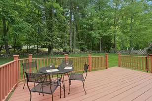 11 Parkhurst Dr, Hudson, NH 03051 - Photo 50