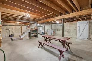 11 Parkhurst Dr, Hudson, NH 03051 - Photo 42