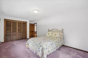 11 Parkhurst Dr, Hudson, NH 03051 - Photo 36