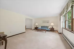 11 Parkhurst Dr, Hudson, NH 03051 - Photo 24