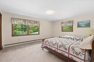 11 Parkhurst Dr, Hudson, NH 03051 - Photo 28