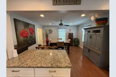 176 Stanton Street, Manchester, NH 03103 - Photo 8
