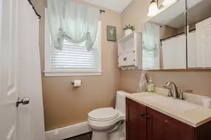 176 Stanton St, Manchester, NH 03103 - Photo 40
