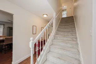 176 Stanton St, Manchester, NH 03103 - Photo 24