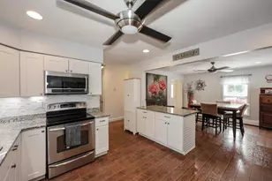 176 Stanton St, Manchester, NH 03103 - Photo 8