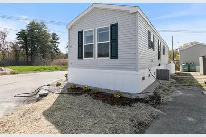 46 Brookwood Drive, Salem, NH 03079 - Photo 4