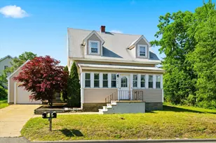 440 Gold St, Manchester, NH 03103 - Photo 2