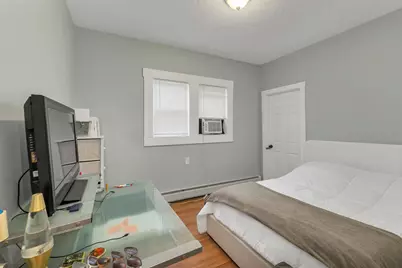 132 Maple Avenue, Claremont, NH 03743 - Photo 10