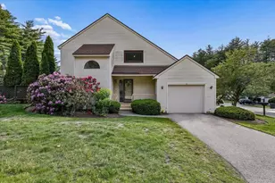10 Cardinal Ct, Merrimack, NH 03054 - Photo 2