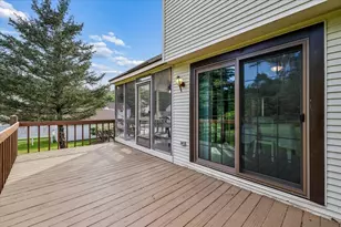 10 Cardinal Ct, Merrimack, NH 03054 - Photo 44