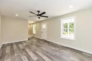 32 Deerpoint Dr, Hillsboro, NH 03244 - Photo 16