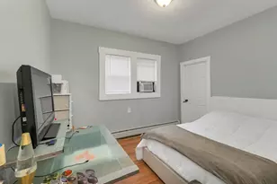132 Maple Ave, Claremont, NH 03473 - Photo 10
