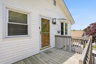 65 Garfield St, Manchester, NH 03103 - Photo 4
