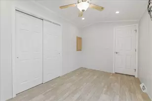 23 Brookwood Dr, Salem, NH 03079 - Photo 16