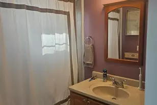 7 F St, Hampton, NH 03842 - Photo 16