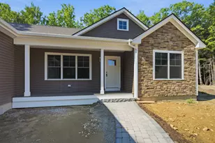 19 Bald Hill Rd, Raymond, NH 03077 - Photo 2