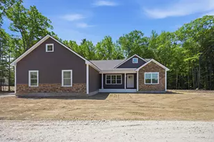 19 Bald Hill Rd, Raymond, NH 03077 - Photo 1