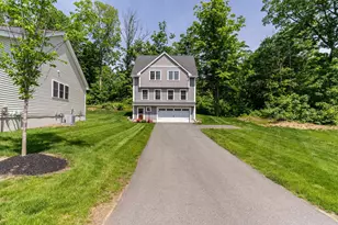 32 Copley Dr, Dover, NH 03820 - Photo 14