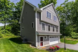 32 Copley Dr, Dover, NH 03820 - Photo 18