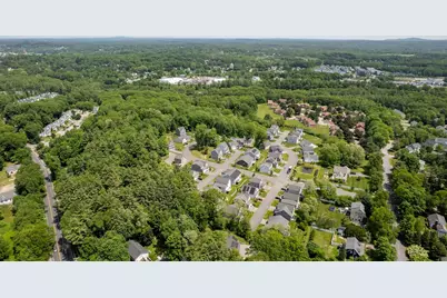 32 Copley Drive, Dover, NH 03820 - Photo 8
