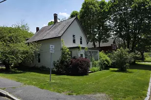 39 Church St, Lebanon, NH 03766 - Photo 2