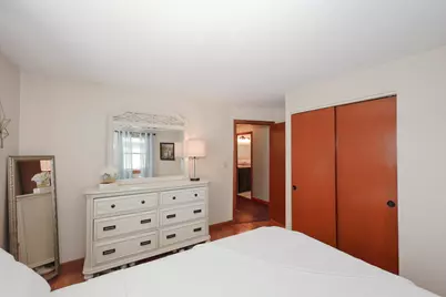 64 N Main Street, Salem, NH 03079 - Photo 20