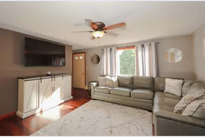 64 N Main Street, Salem, NH 03079 - Photo 18