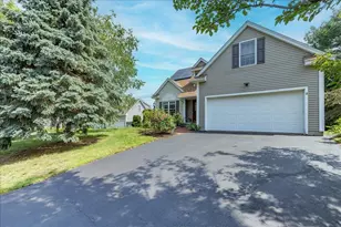 16 Dunlin Way, Portsmouth, NH 03801 - Photo 2