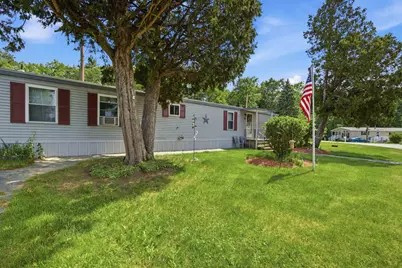 19 Winter Street, Salem, NH 03079 - Photo 32