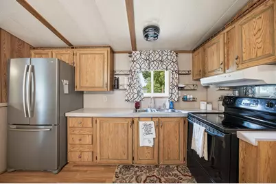 19 Winter Street, Salem, NH 03079 - Photo 4
