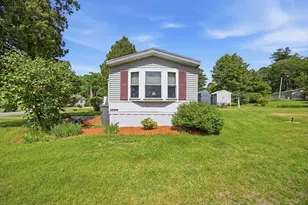 19 Winter St, Salem, NH 03079 - Photo 28