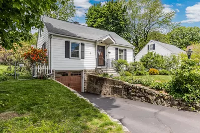 203 Melbourne Street, Portsmouth, NH 03801 - Photo 2