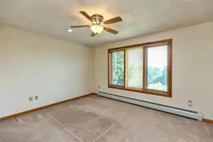 8 Longview Dr, Bow, NH 03304 - Photo 38