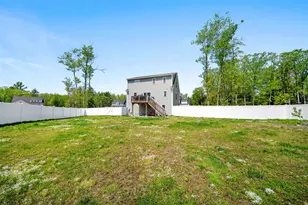 30 Ida Cir, Rochester, NH 03868 - Photo 2