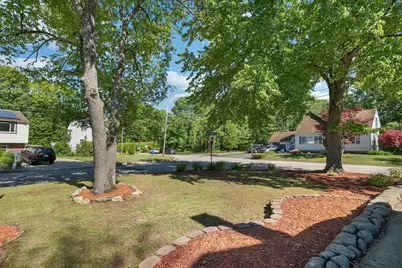 380 Mystic Street, Manchester, NH 03103 - Photo 4