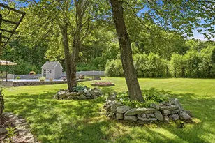22 Clark Cir, Pelham, NH 03076 - Photo 10